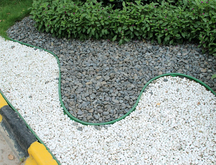 Discover durable and flexible Plastic Landscape Edging from LEIYUAN Greening Solution. Perfect for gardens and lawns, our products are easy to install and environmentally friendly.